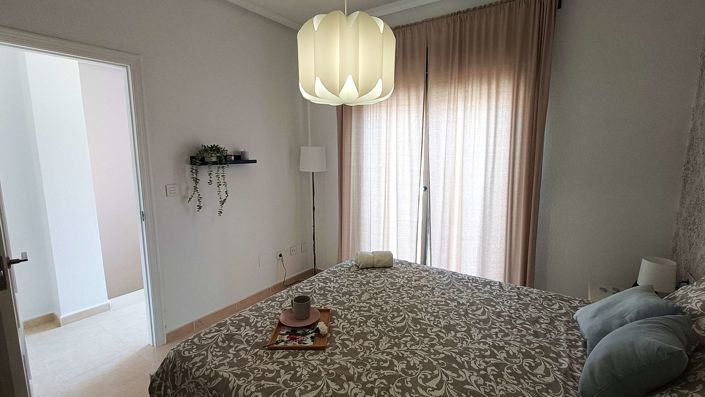 Image No.16-3 Bed Townhouse for sale