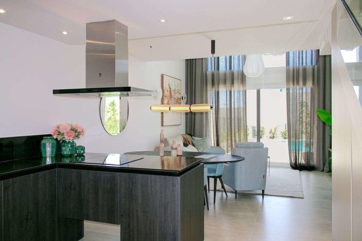 Image No.35-3 Bed Semi-Detached for sale