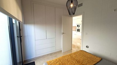 12852stunningdetachedvillawithheatedpoolandla