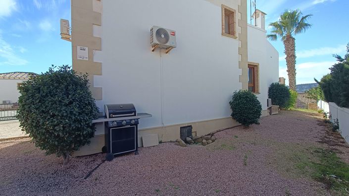 Image No.45-3 Bed Villa for sale