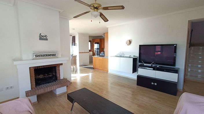 Image No.6-3 Bed Villa for sale