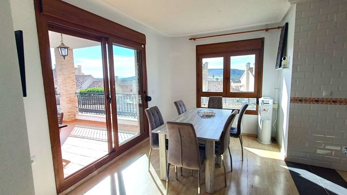 Image No.7-3 Bed Villa for sale