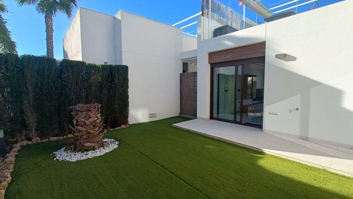 Image No.19-2 Bed Villa for sale