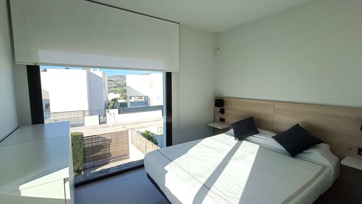 Image No.21-2 Bed Villa for sale