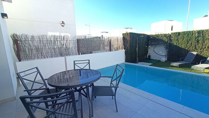 Image No.34-2 Bed Villa for sale