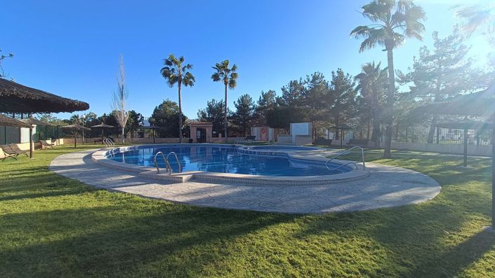 Image No.3-3 Bed Quad for sale