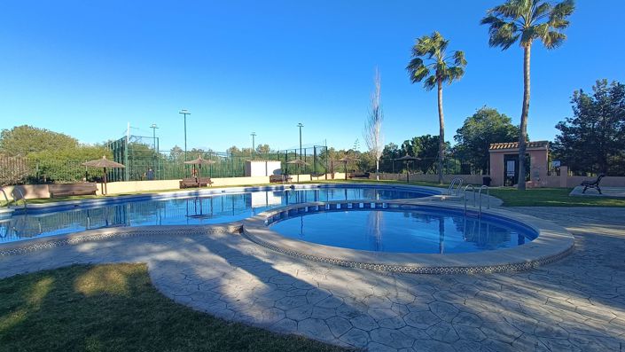 Image No.32-Quad de 3 chambres à vendre à Los Altos