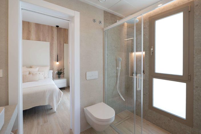 Image No.35-3 Bed Quad for sale