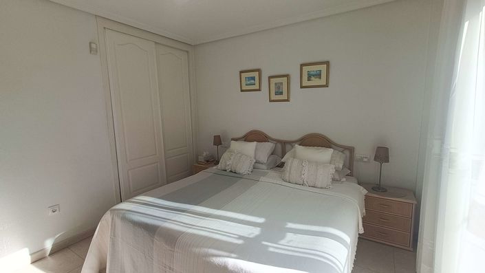 Image No.17-2 Bed Apartment for sale