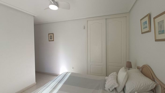 Image No.18-2 Bed Apartment for sale