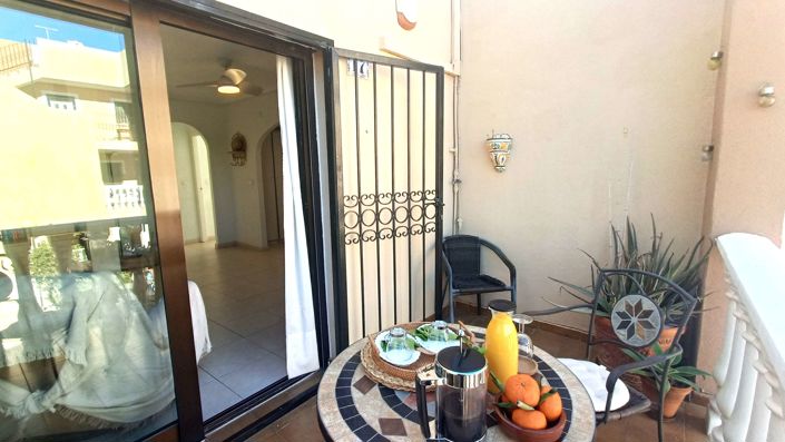 Image No.21-2 Bed Apartment for sale