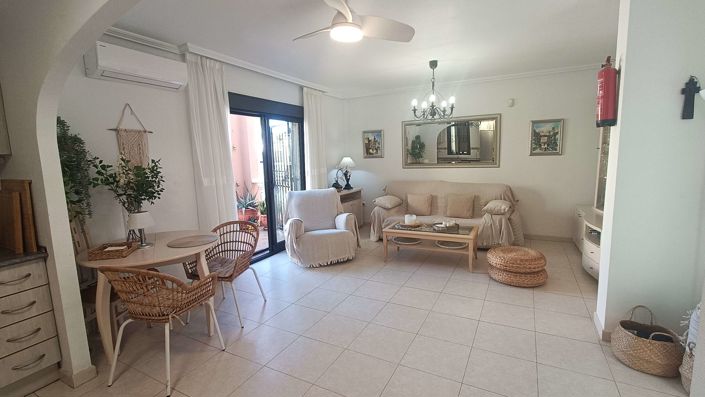 Image No.4-2 Bed Apartment for sale