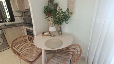 129795101650903261300286