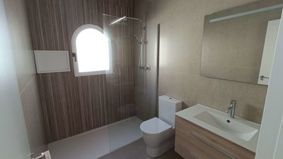 13004locrispin13032616042713