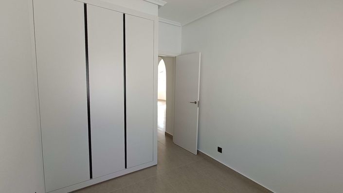 Image No.17-2 Bed Villa for sale