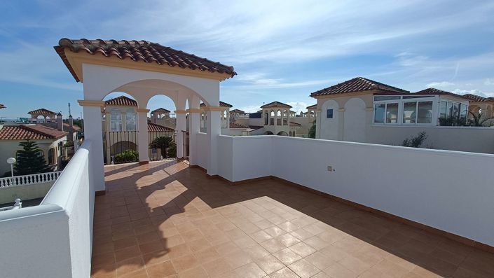 Image No.22-2 Bed Villa for sale