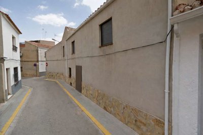 130654107592403261541550