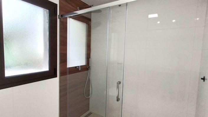 Image No.17-2 Bed Apartment for sale