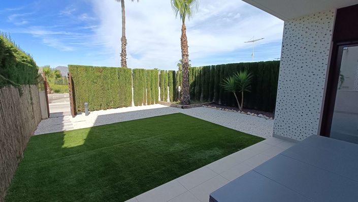 Image No.24-2 Bed Apartment for sale