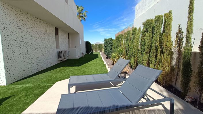 Image No.28-2 Bed Apartment for sale