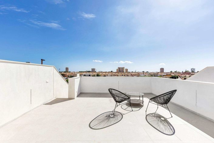 Image No.5-Villa de 2 chambres à vendre à Los Alcázares