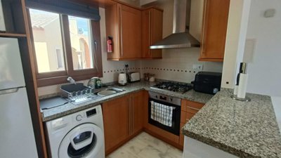 13171stunningtopfloorapartmentwithprivatesola