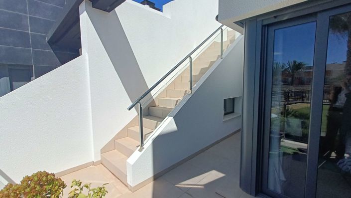 Image No.29-3 Bed Townhouse for sale