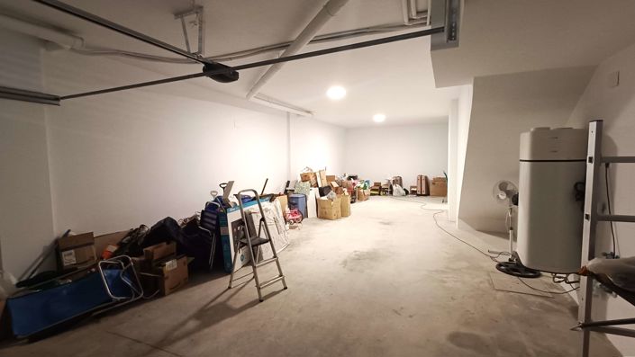 Image No.37-3 Bed Townhouse for sale