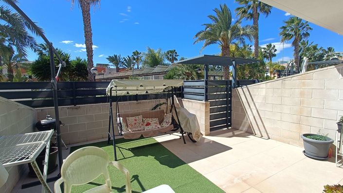 Image No.39-3 Bed Townhouse for sale