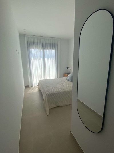 Image No.27-2 Bed Apartment for sale