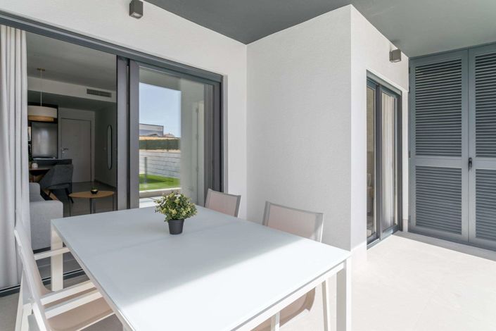 Image No.12-2 Bed Apartment for sale