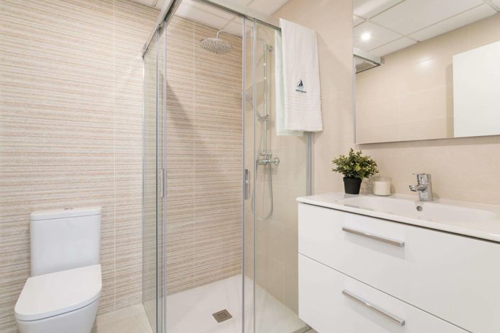 Image No.33-2 Bed Apartment for sale