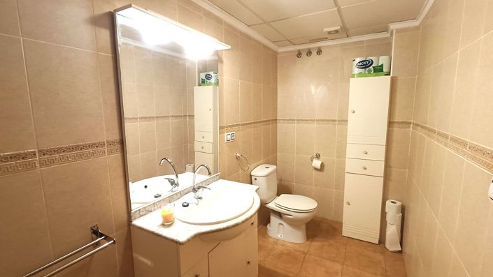Image No.11-2 Bed Apartment for sale