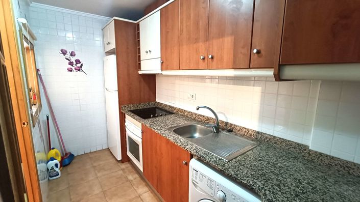 Image No.7-2 Bed Apartment for sale