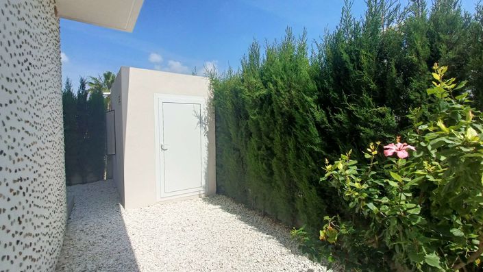 Image No.25-2 Bed Apartment for sale