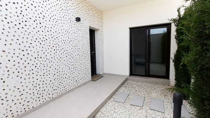 Image No.29-2 Bed Apartment for sale