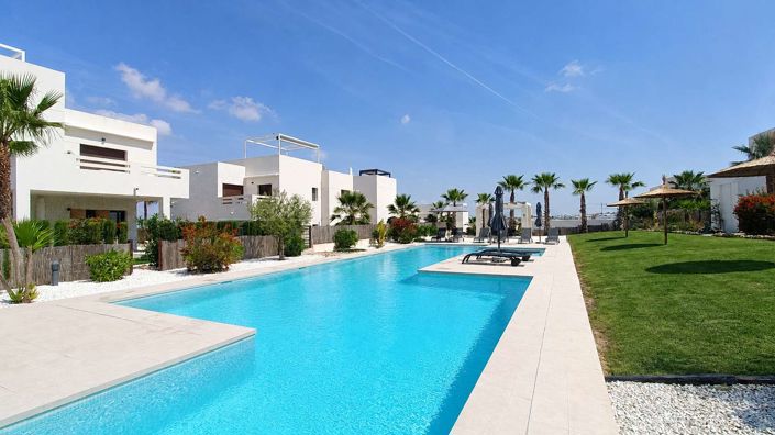 Image No.30-2 Bed Apartment for sale