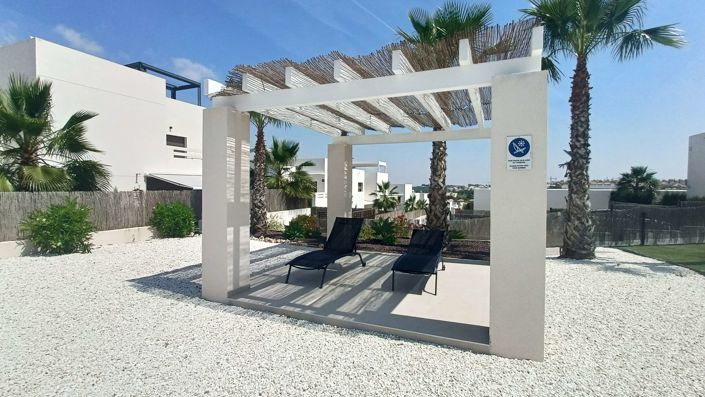 Image No.33-2 Bed Apartment for sale