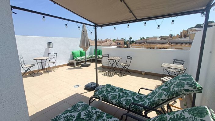 Image No.20-2 Bed Apartment for sale