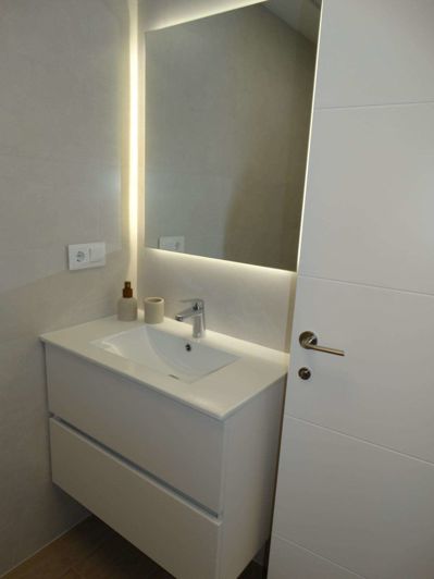 Image No.17-2 Bed Bungalow for sale