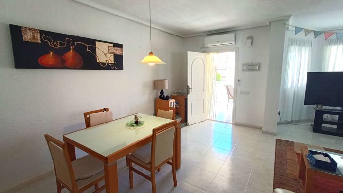 Image No.13-3 Bed Townhouse for sale