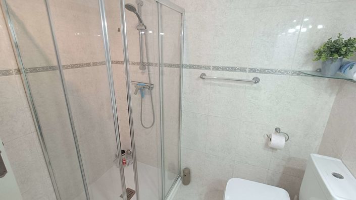 Image No.23-3 Bed Townhouse for sale