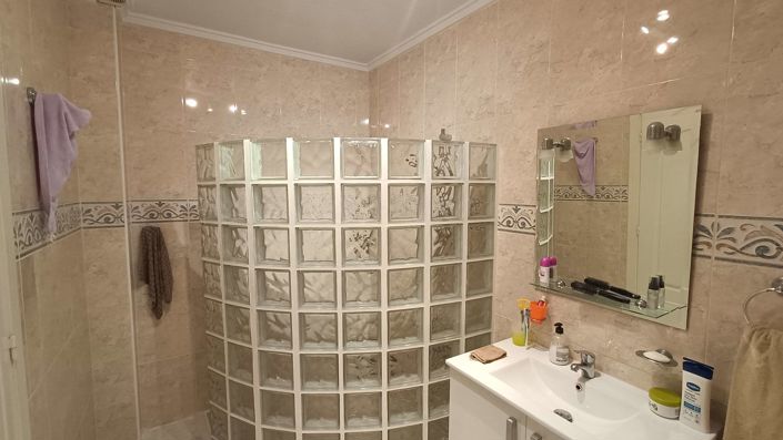 Image No.32-3 Bed Townhouse for sale