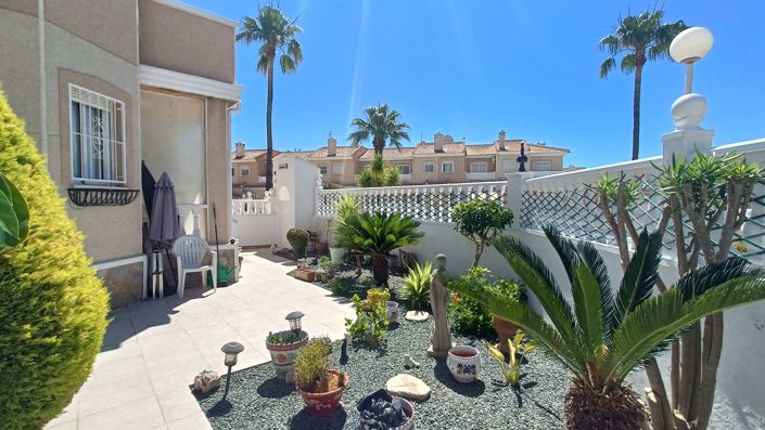 Image No.44-3 Bed Townhouse for sale