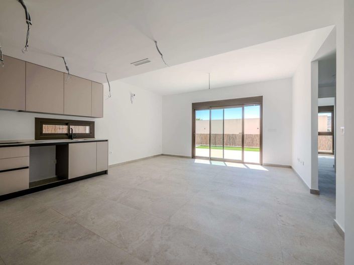Image No.11-3 Bed Villa for sale