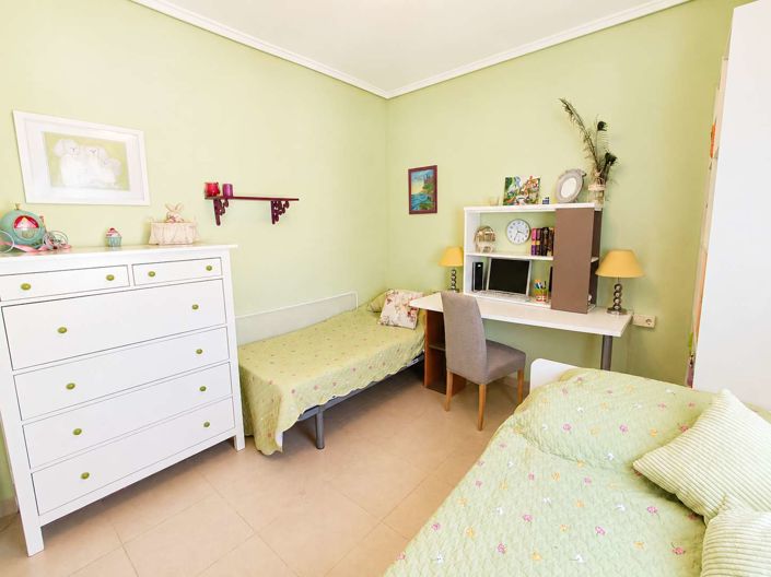 Image No.13-3 Bed Semi-Detached for sale