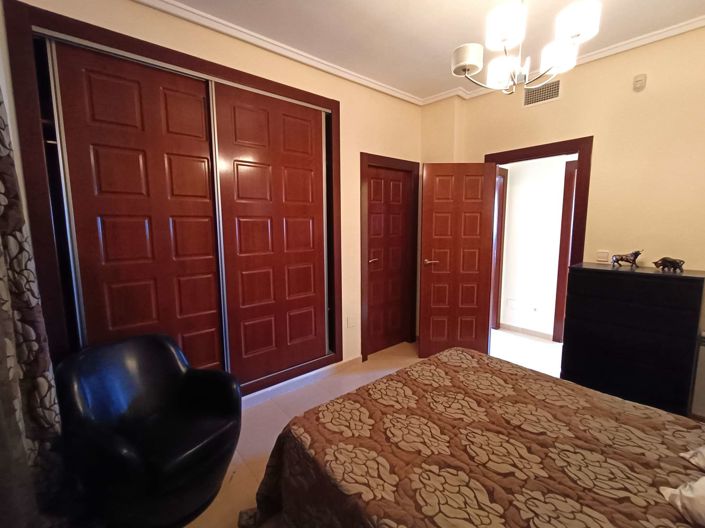 Image No.20-3 Bed Semi-Detached for sale