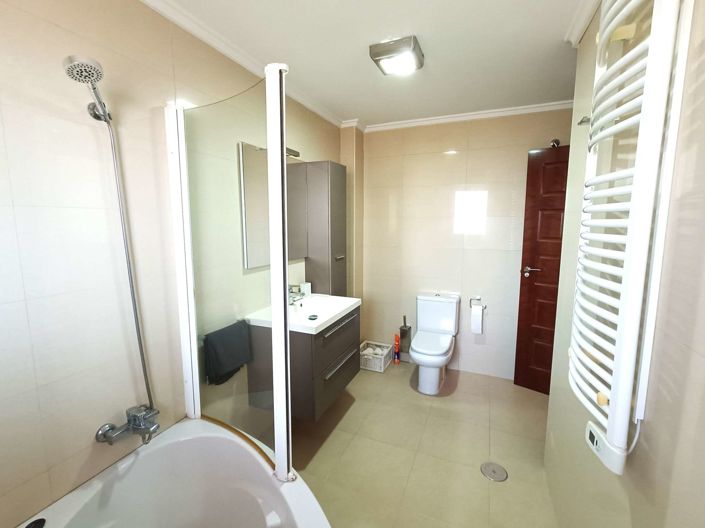 Image No.24-3 Bed Semi-Detached for sale