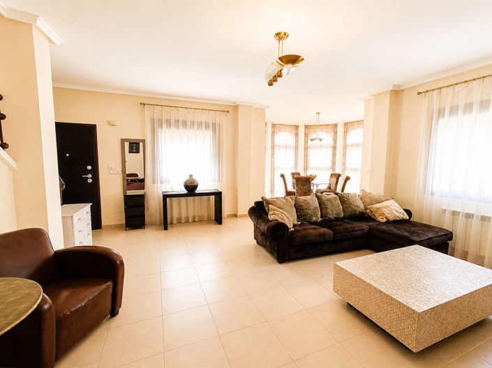 Image No.4-3 Bed Semi-Detached for sale