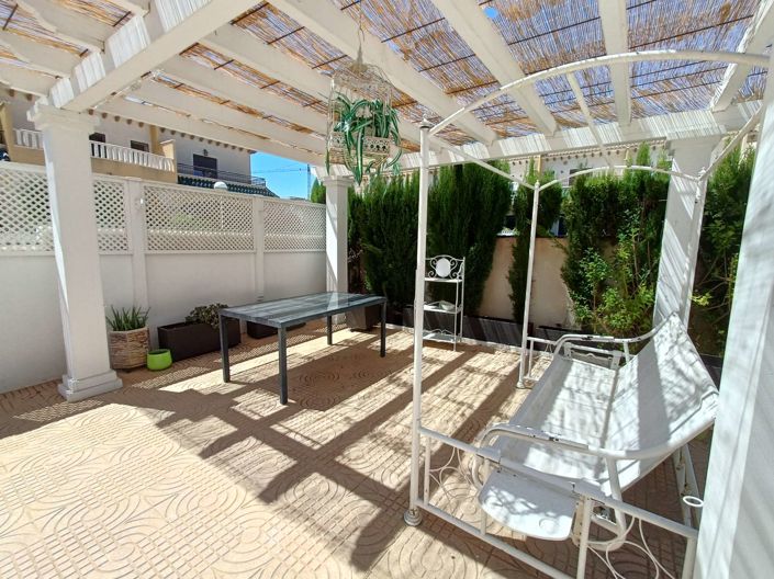 Image No.37-3 Bed Semi-Detached for sale